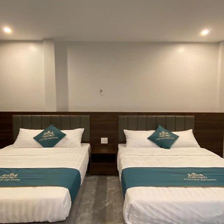 Tuan Chau Hqt Hotell Ha Long Exteriör bild