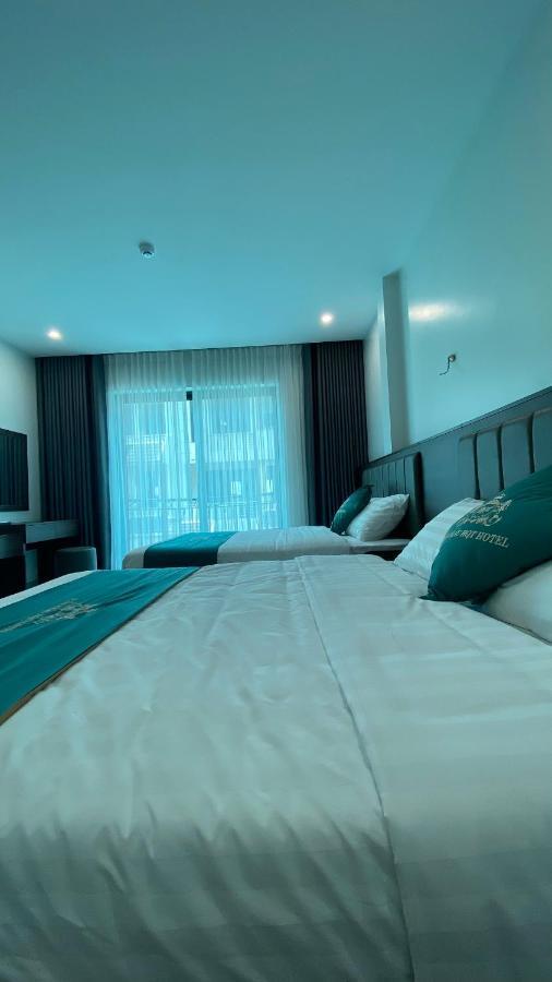 Tuan Chau Hqt Hotell Ha Long Exteriör bild