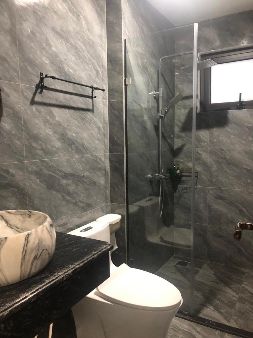 Tuan Chau Hqt Hotell Ha Long Exteriör bild