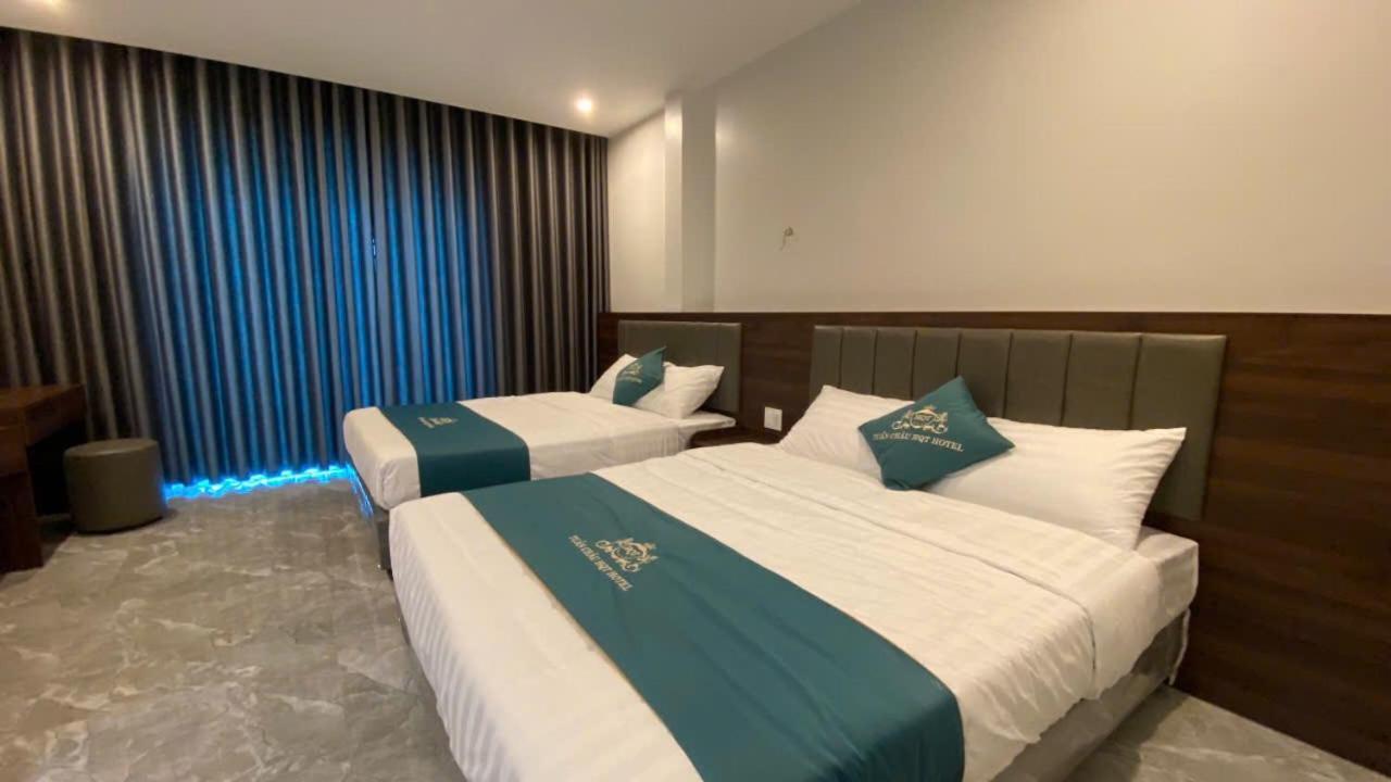 Tuan Chau Hqt Hotell Ha Long Exteriör bild
