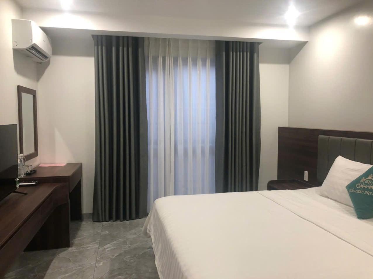 Tuan Chau Hqt Hotell Ha Long Exteriör bild